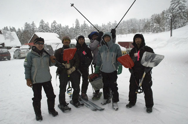 積雪断面観察スタッフ